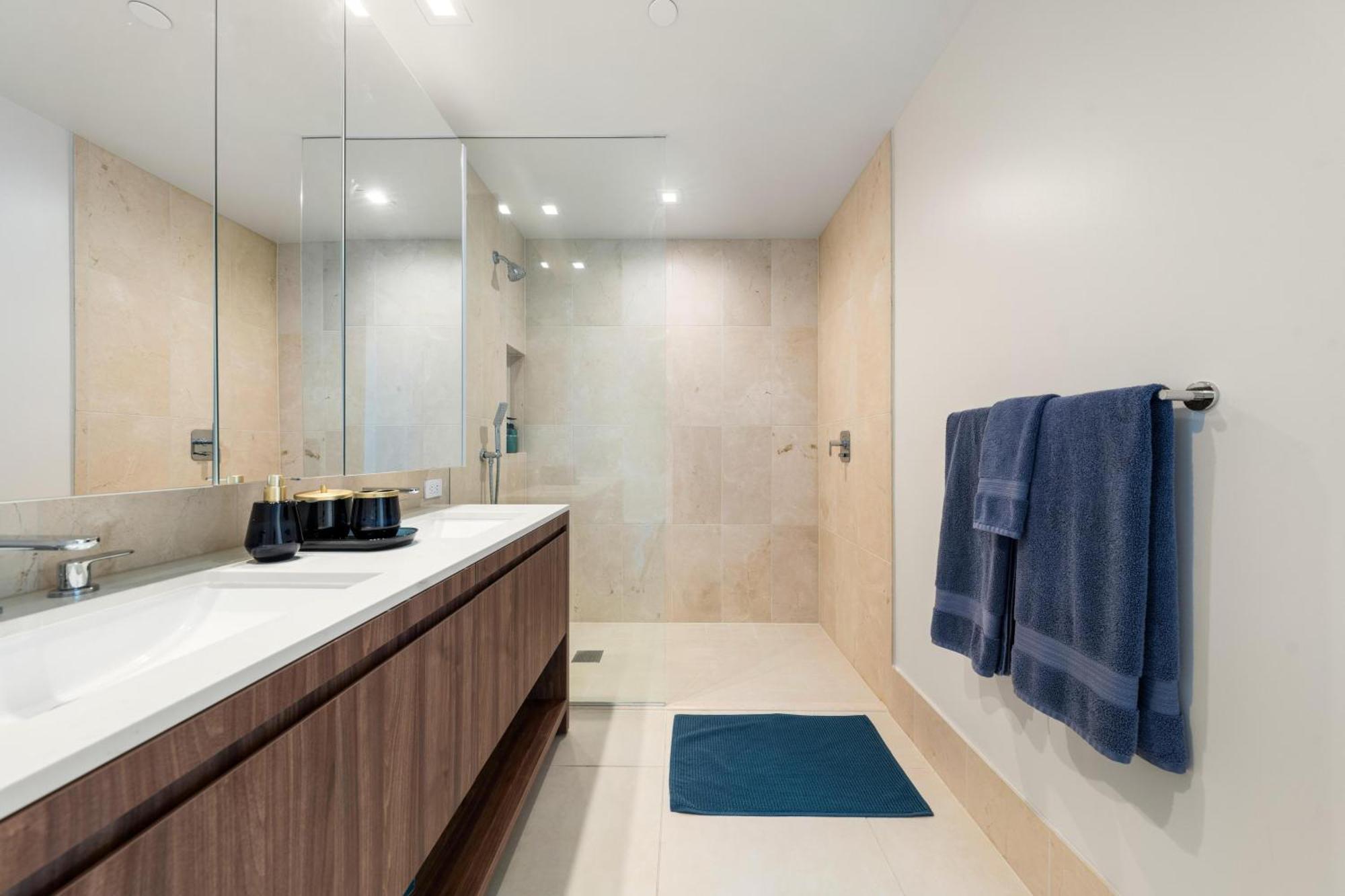 Appartement The Sapphire Nest - Spectacular Rooftop Amenities Ocean Views 2br *
